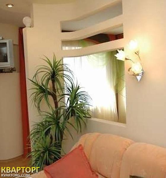 Rent out 2-room apartment. Киев, Бульвар Леси Украинки — photo 8