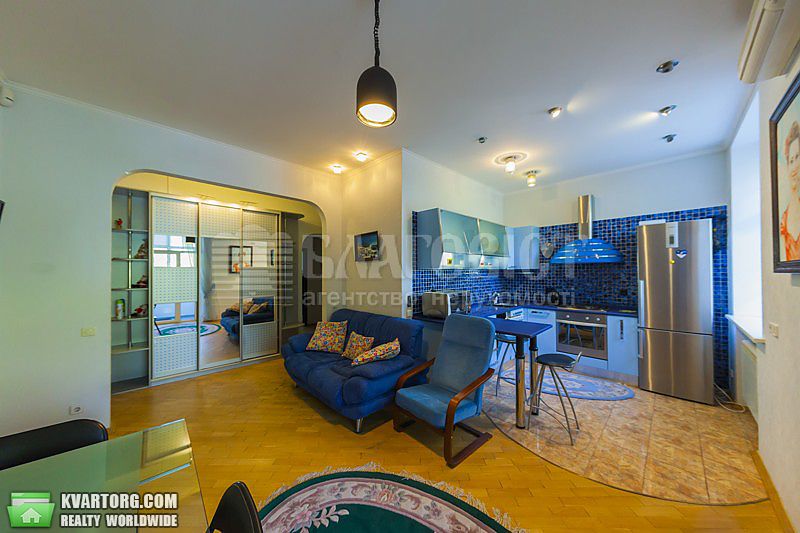 Rent out 3-room apartment. Киев,  Круглоуниверситетская — photo 1