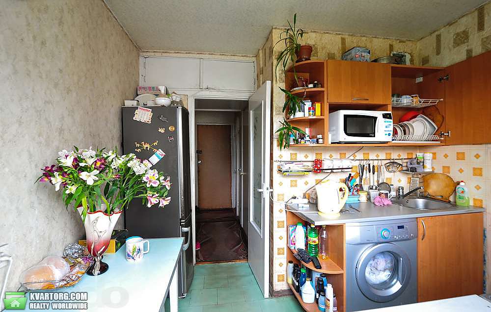 Sell 3-room apartment. Киев,  Автозаводская — photo 3