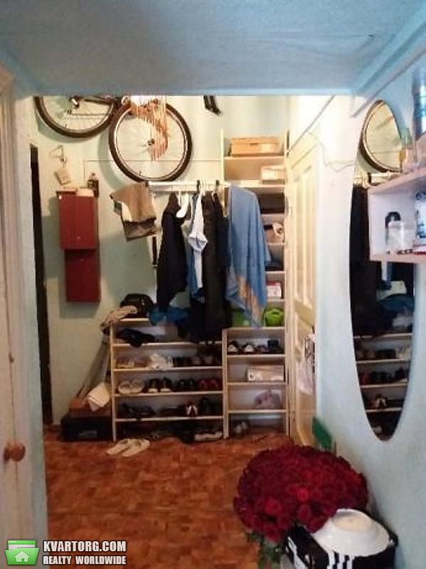 Sell 2-room apartment. Киев,  Лабораторная — photo 10