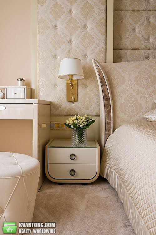 Rent out 5-room apartment. Киев,  Шевченко бул — photo 4