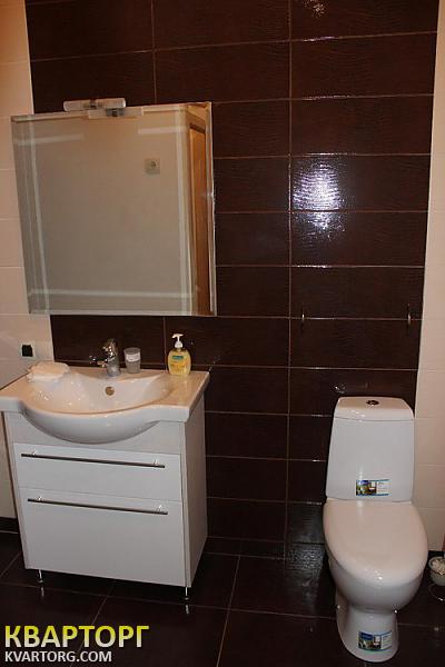 Sell 2-room apartment. Киев,  Алма-Атинская — photo 1