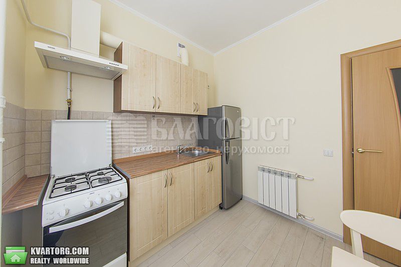 Rent out 2-room apartment. Киев,  Гоголевская — photo 8