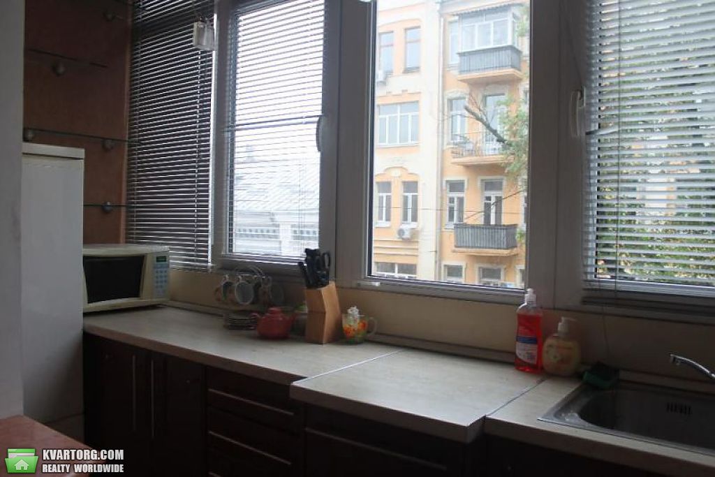 Sell 2-room apartment. Киев,  Малая Житомирская — photo 10