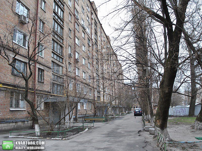 Sell 1-room apartment. Киев,  Жилянская — photo 3