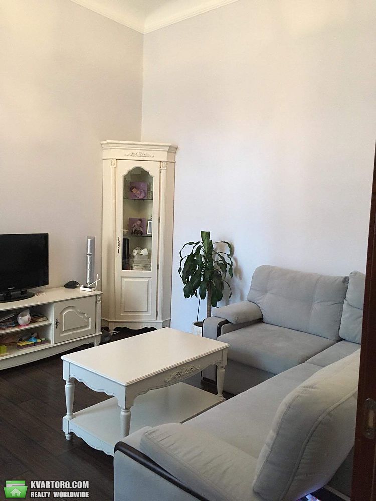 Sell 2-room apartment. Киев,  Саксаганского — photo 2