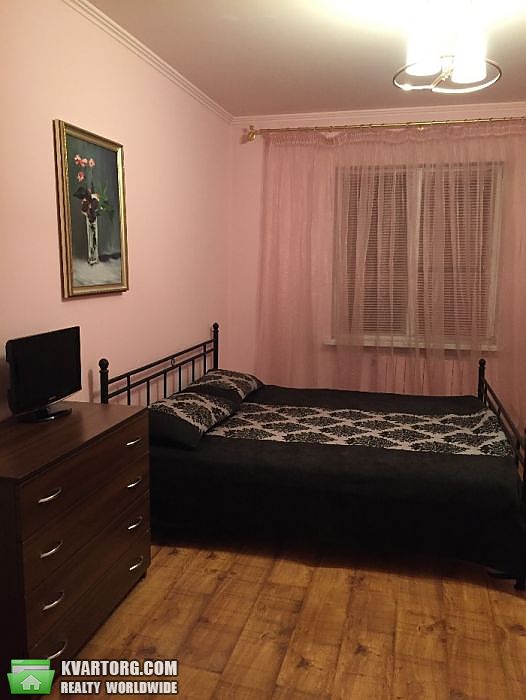 Rent out 2-room apartment. Киев,  Гмыри — photo 5