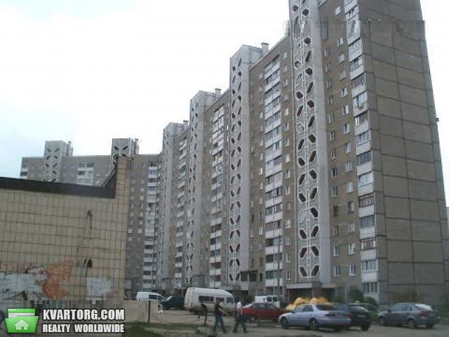 Sell 2-room apartment. Киев,  Радунская — photo 1