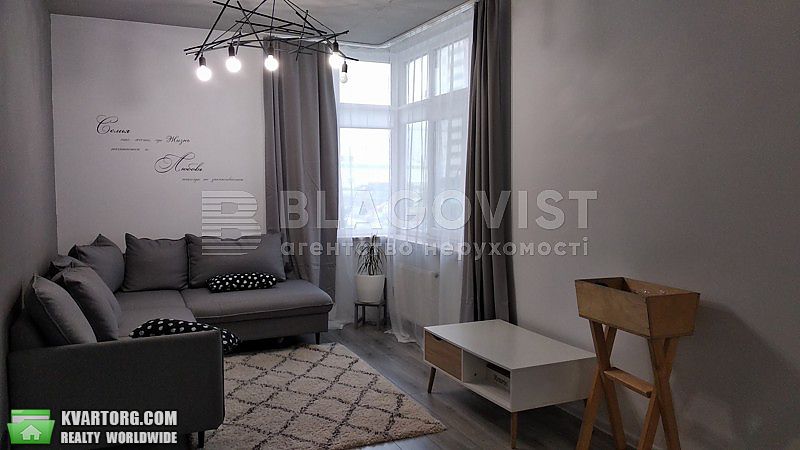 Sell 3-room apartment. Киев,  Дегтяренко — photo 2