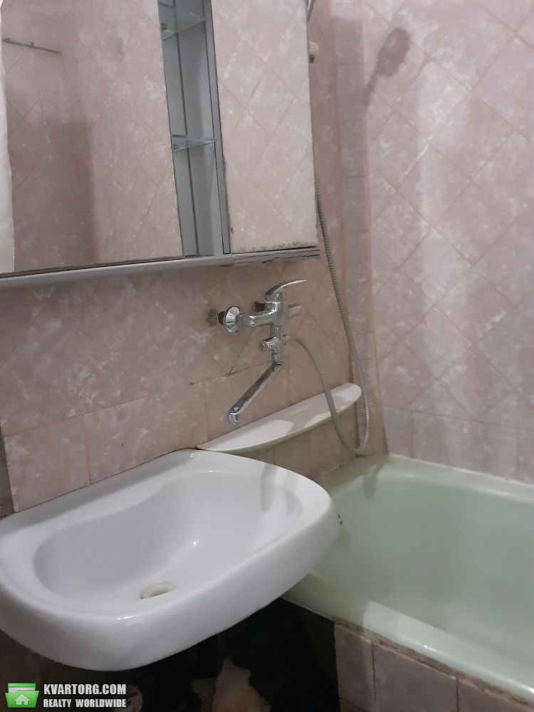 Rent out 1-room apartment. Киев,  Лисковская — photo 7