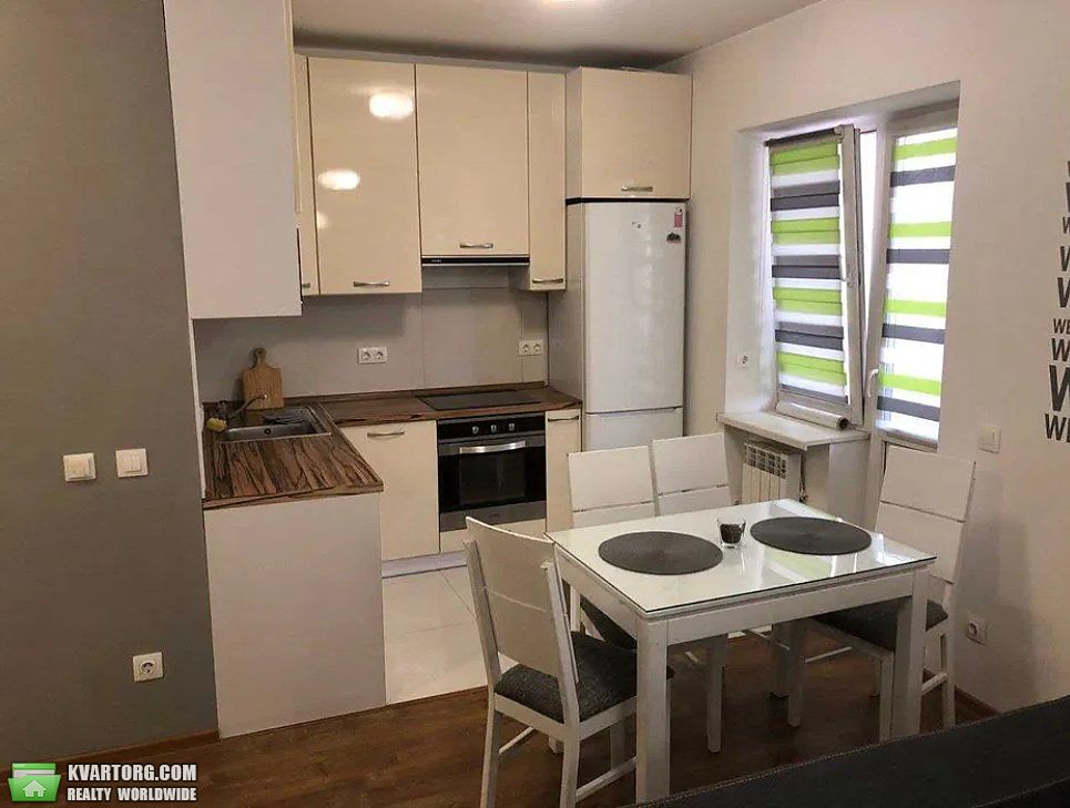 Rent out 1-room apartment. Киев, Вильямса — photo 1