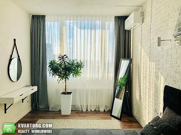 Rent out 2-room apartment. Киев,  Щорса — photo 8