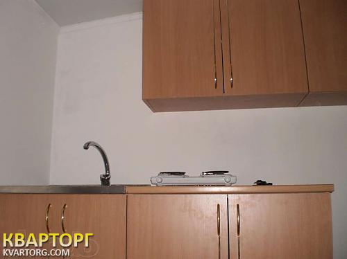 Rent out house. Киев,  Закарпатская — photo 1