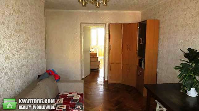 Sell 3-room apartment. Киев,  Карпинского — photo 1