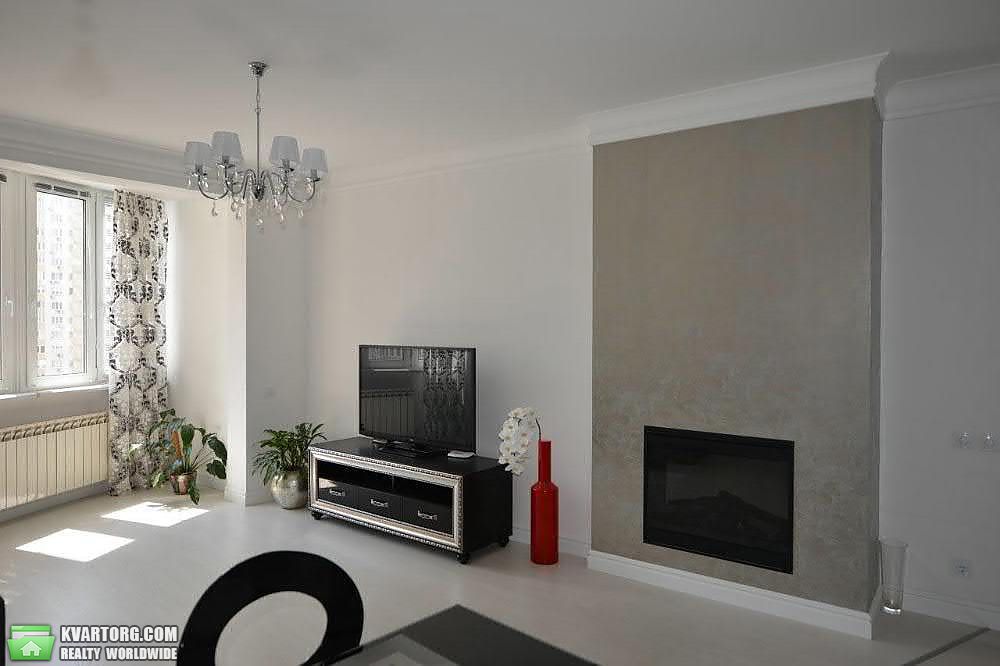 Sell 2-room apartment. Киев, Днепровская наб — photo 1