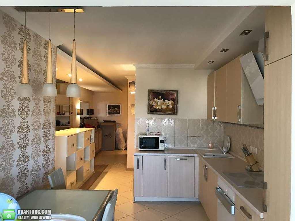 Rent out 3-room apartment. Киев,  Гетьмана — photo 3
