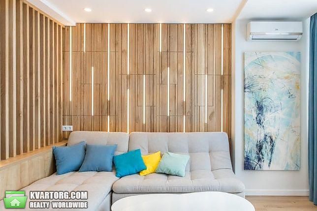 Rent out 2-room apartment. Киев, Ямская — photo 2