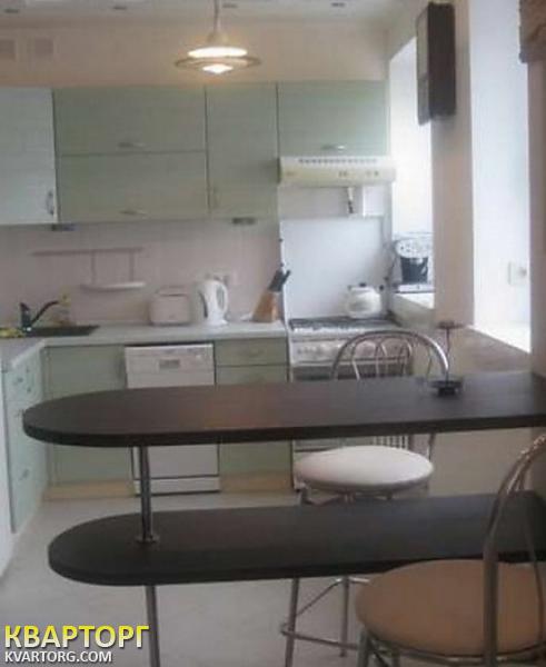 Rent out 2-room apartment. Киев,  Малая Житомирская — photo 4