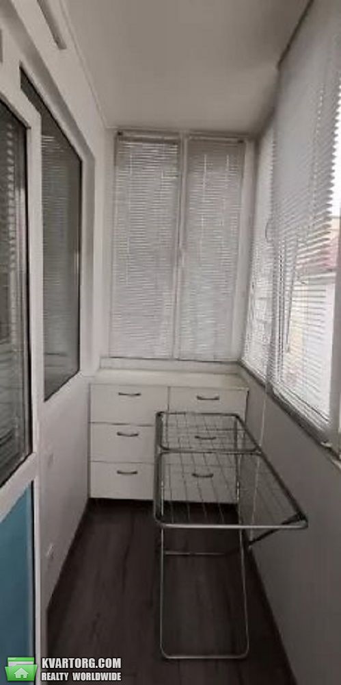 Rent out 2-room apartment. Киев, Вильямса — photo 9