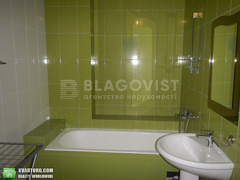Rent out 2-room apartment. Киев,  Зверинецкая — photo 4