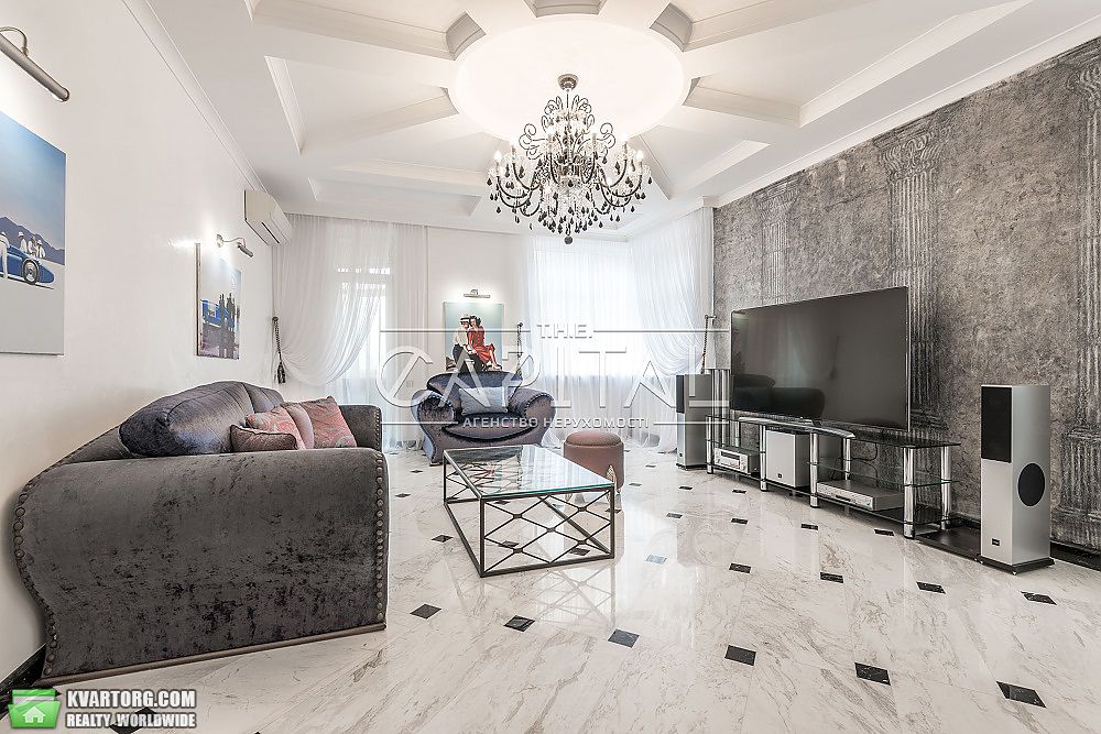 Sell 4-room apartment. Киев,  Старонаводницкая — photo 2