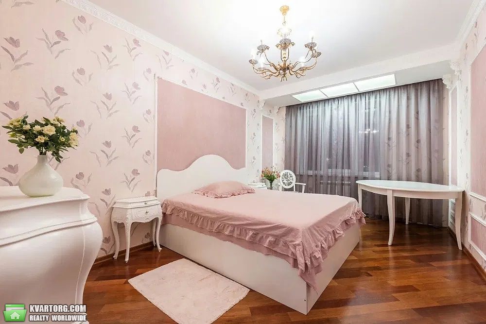 Sell 4-room apartment. Киев,  Никольско-Слободская — photo 4