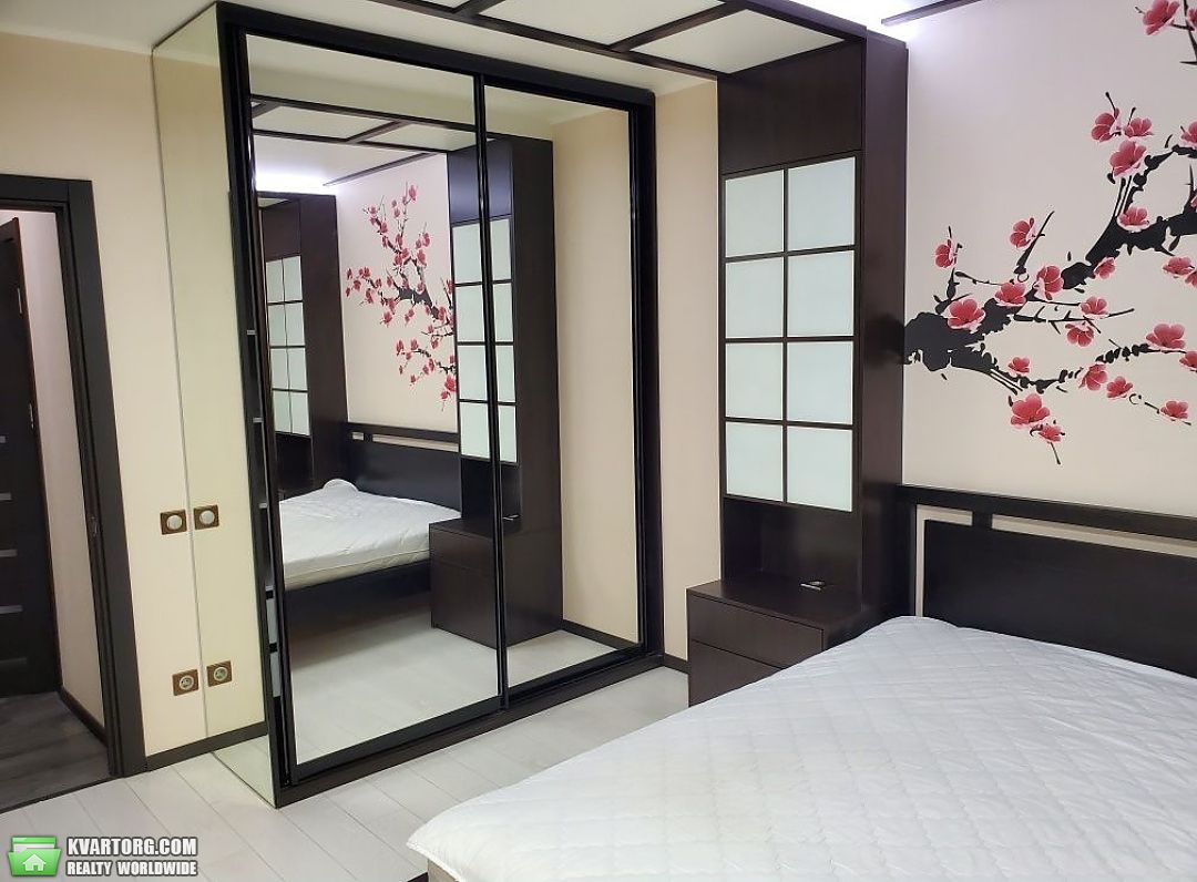 Rent out 3-room apartment. Киев,  Радунская — photo 7