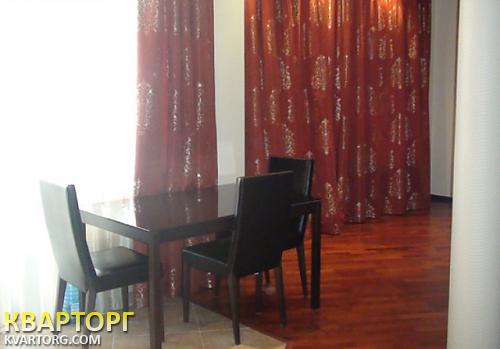 Rent out 1-room apartment. Киев, Жилянская — photo 7