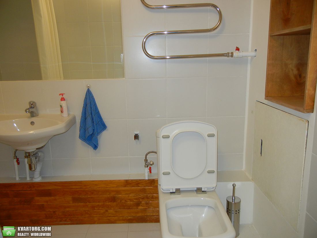 Rent out 1-room apartment. Киев, Краковская — photo 6