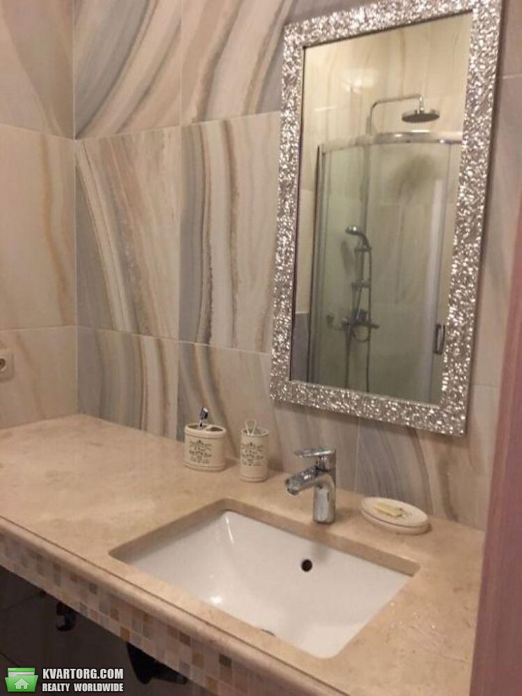Rent out 3-room apartment. Киев,  Победы пр — photo 7