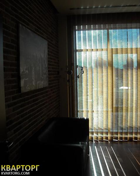 Rent out office. Киев, ТОЦ "Олимпийский". — photo 4