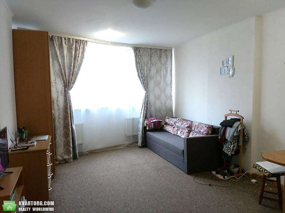 Sell 1-room apartment. Киев,  Харьковское шоссе — photo 1