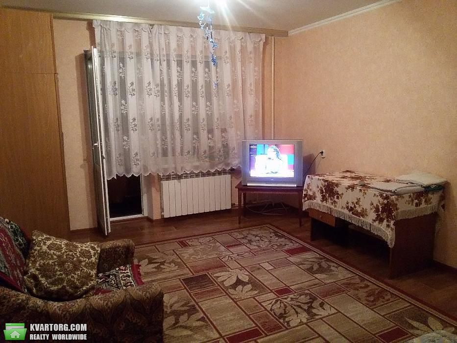 Sell 1-room apartment. Киев,  Волгоградская — photo 1