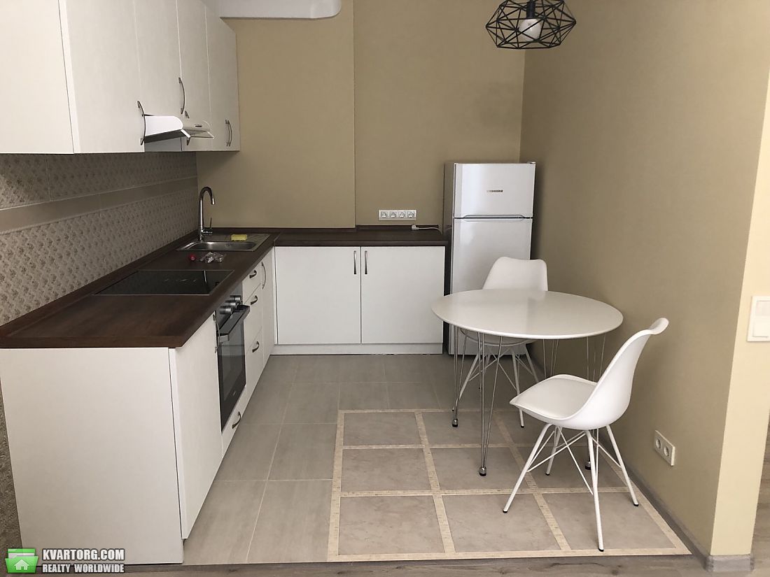 Rent out 2-room apartment. Вишневое,  Первомайская — photo 5