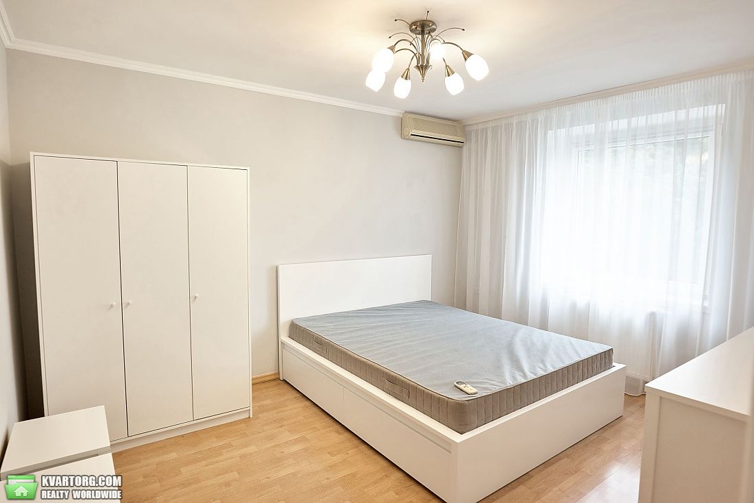 Rent out 4-room apartment. Киев,  Чаадаева — photo 6