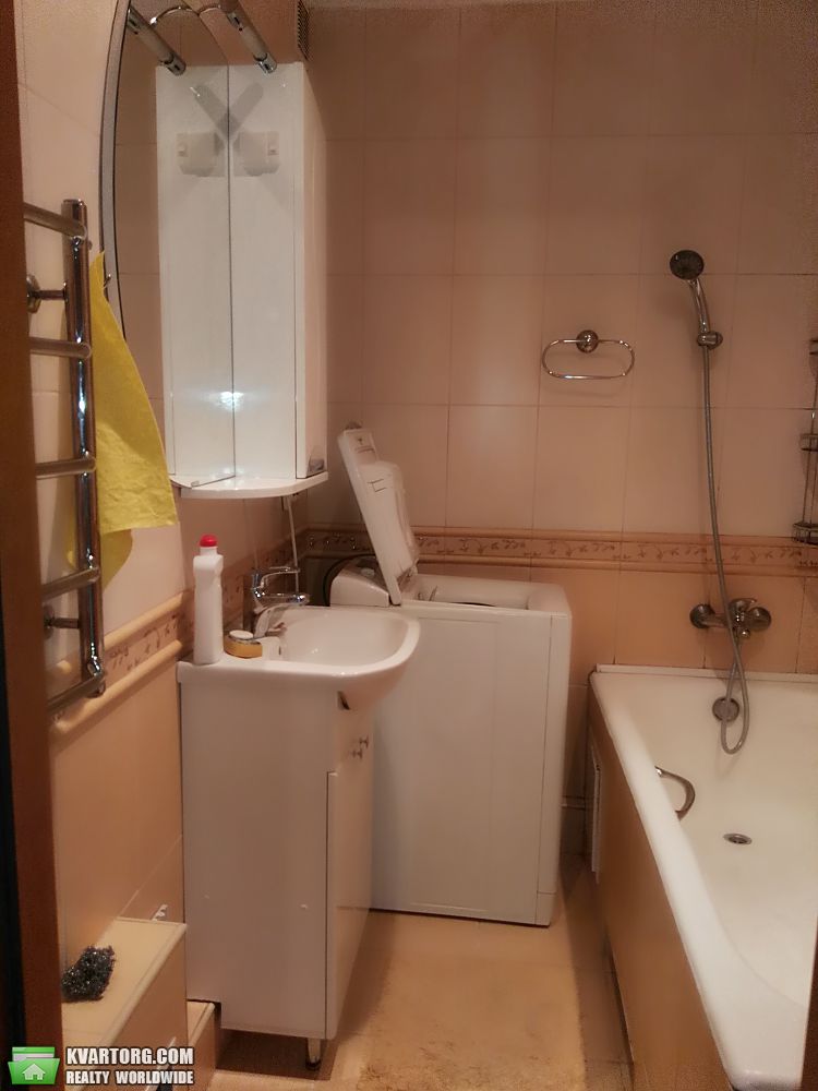 Sell 3-room apartment. Киев,  Вишняковская — photo 1