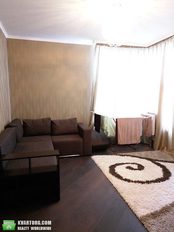 Rent out 3-room apartment. Киев,  Белорусская — photo 6