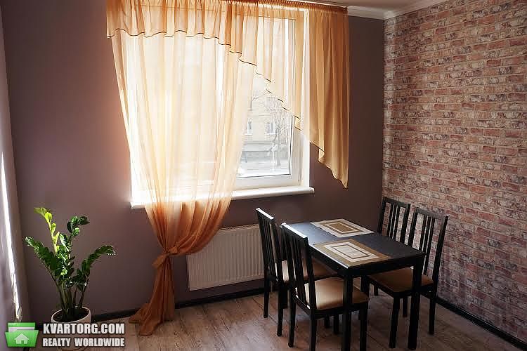 Sell 2-room apartment. Киев,  Ломоносова — photo 1