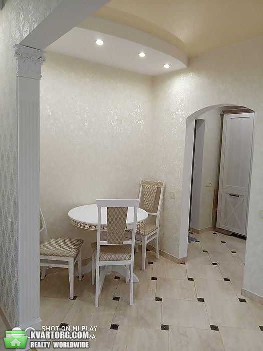 Rent out 1-room apartment. Львов,  Стрийская — photo 2