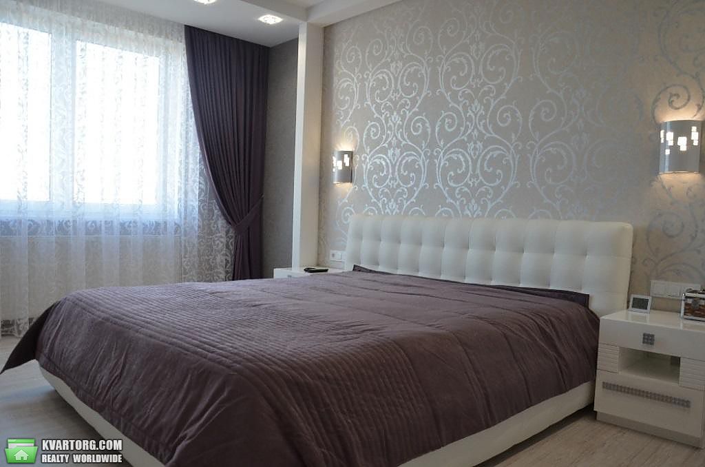 Rent out 3-room apartment. Киев,  Липковского — photo 5