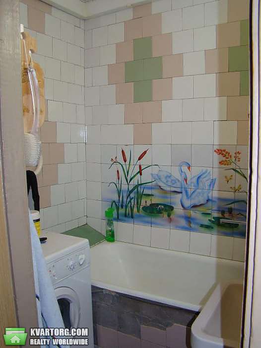 Sell 2-room apartment. Киев,  Дегтяревская — photo 2