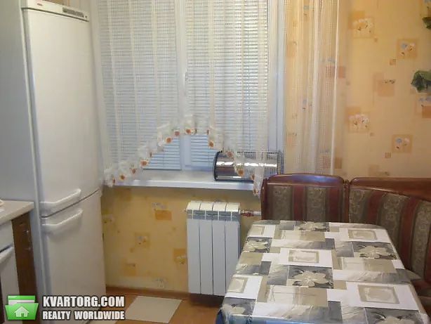 Rent out 3-room apartment. Киев, бульвар Кольцова — photo 1