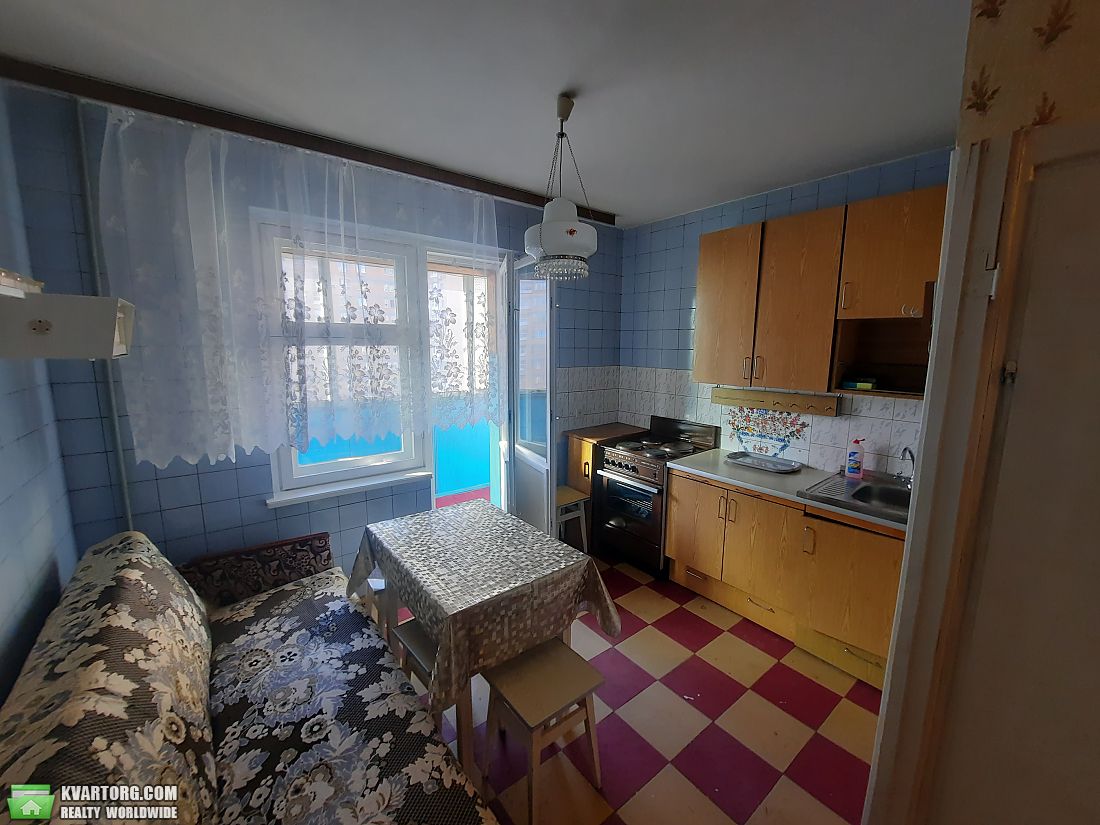 Rent out 1-room apartment. Киев,  Стуса — photo 5