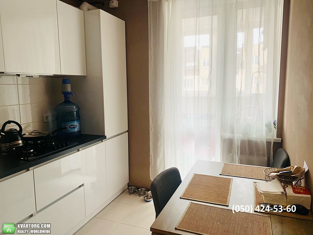 Sell 2-room apartment. Киев, Свободы — photo 7