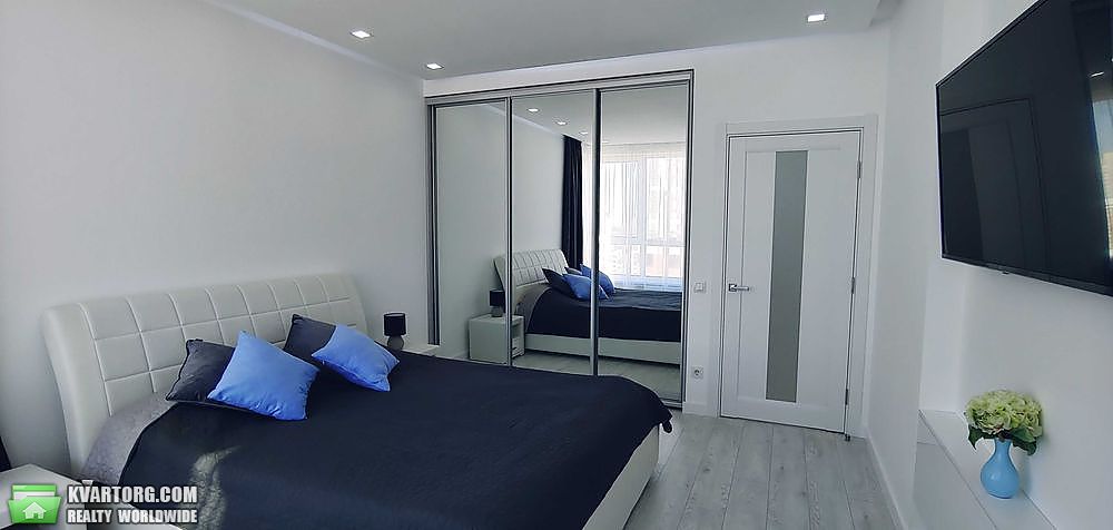Sell 2-room apartment. Киев, Кристеров — photo 7