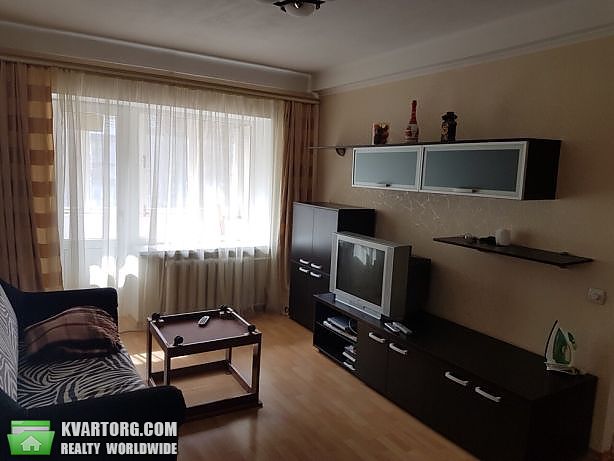 Rent out 2-room apartment. Киев,  Подвысоцкого — photo 2