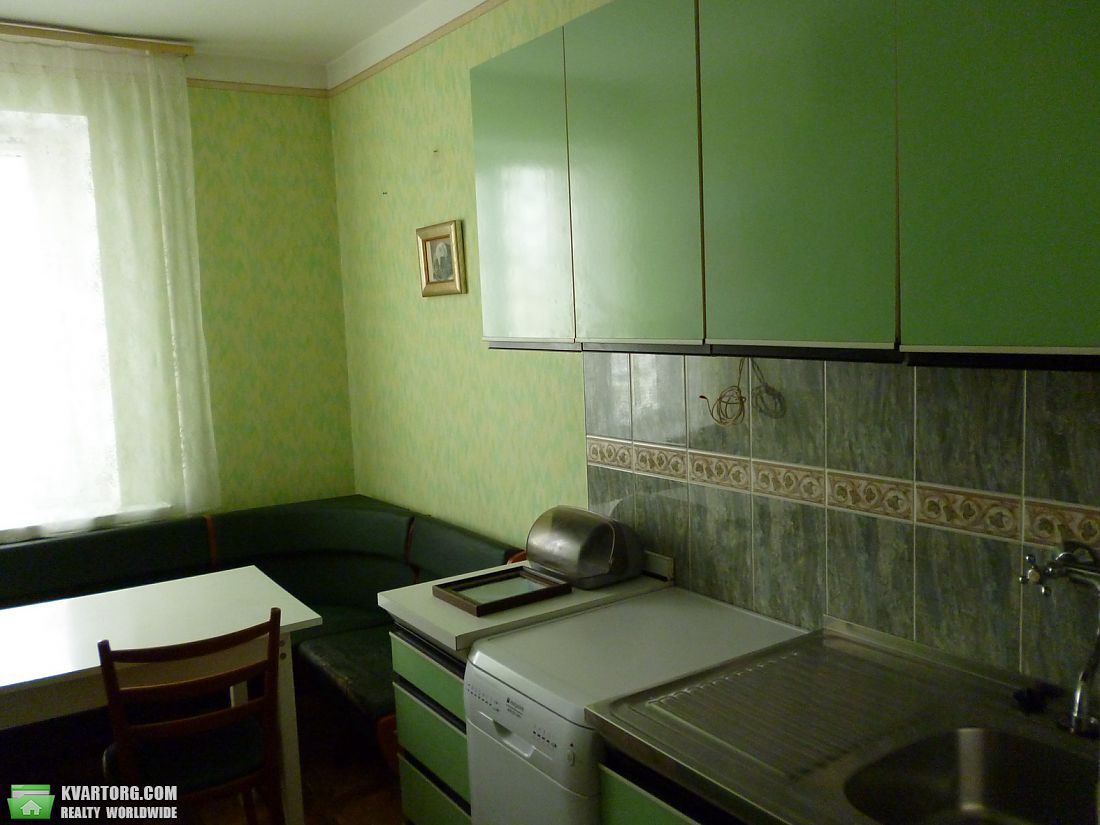 Rent out 2-room apartment. Киев, Мельникова — photo 1