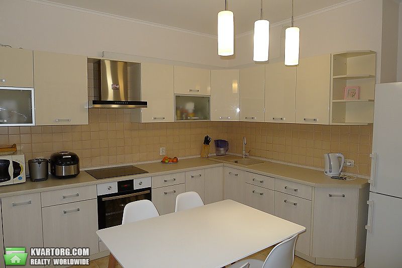 Sell 1-room apartment. Киев,  Воскресенская — photo 1