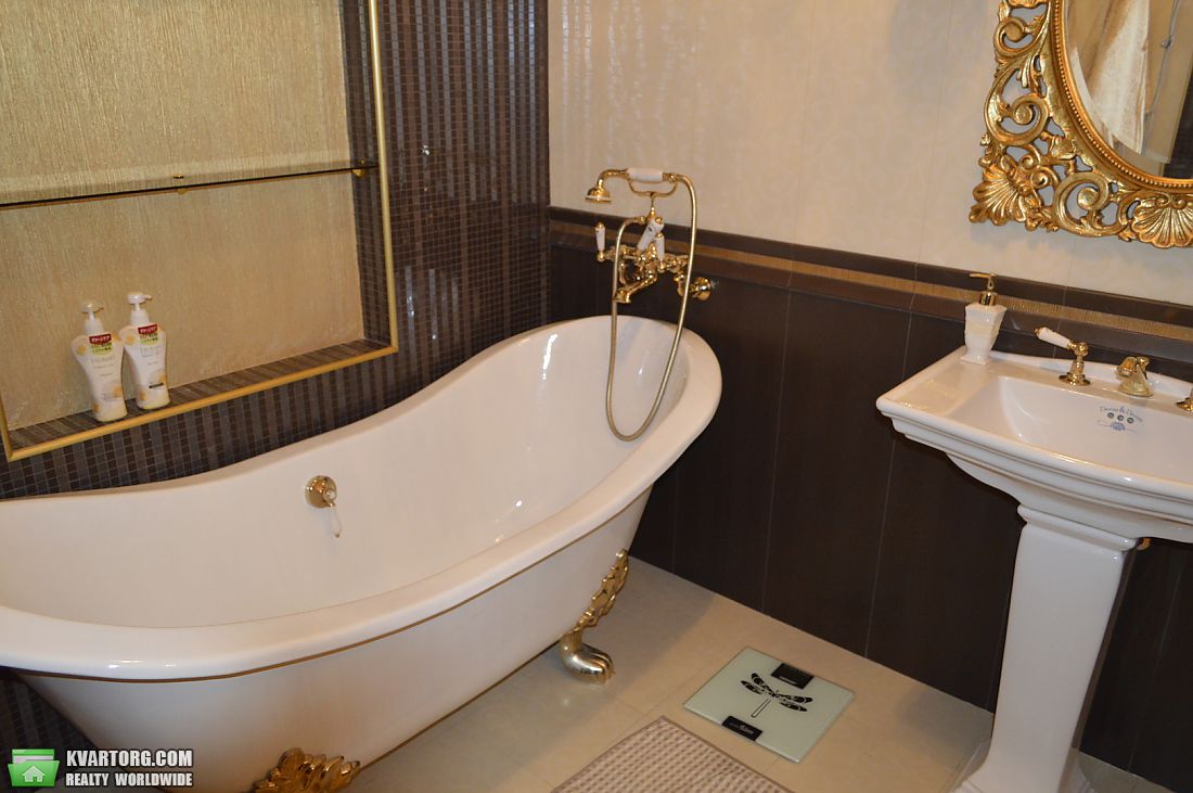 Sell 3-room apartment. Киев,  Драгомирова — photo 10