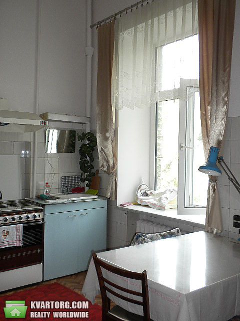Rent out 2-room apartment. Киев,  Большая Васильковская — photo 7